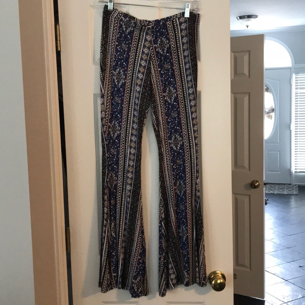 Patterned flared fun pants